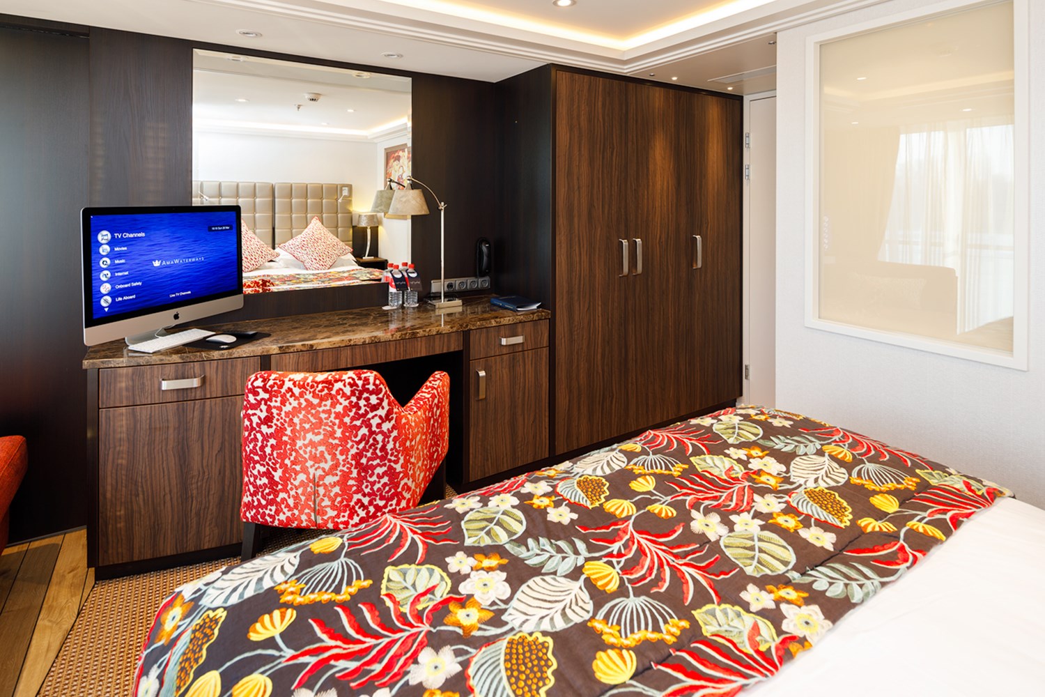 AmaWaterways AmaKristina Accommodation Cat BA 3.jpg